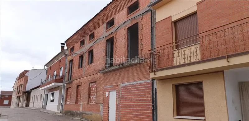 Foto 1d23f5ca-2bac-49c3-afbe-6a092ed18199. Masia a Portillo
