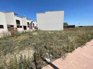 Terreny residencial  Calle de rubén darío
