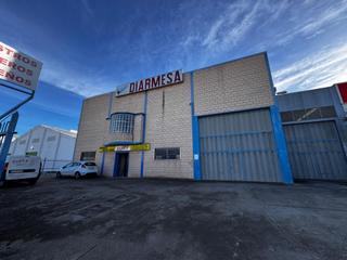 Nau industrial a La Estación