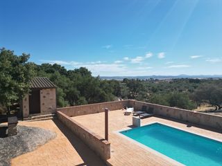 Masia a Polígono 5 parcela 41 canchal la guardia. san vicente de alcanta. Parcela con piscina y buen acceso en san vicente de alcantara