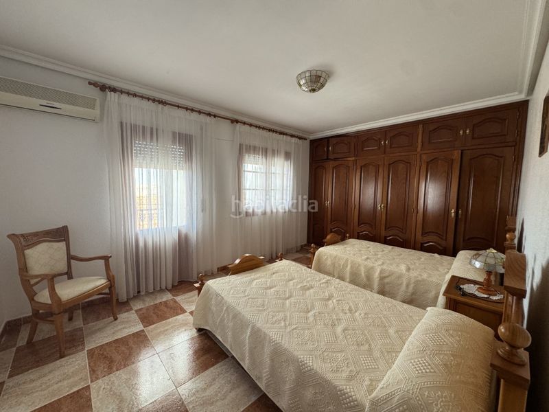 Foto f161fc1a-9fc3-47a9-8c63-db2ad48c94b6. Casa amb aparcament piscina a Valencia de las Torres