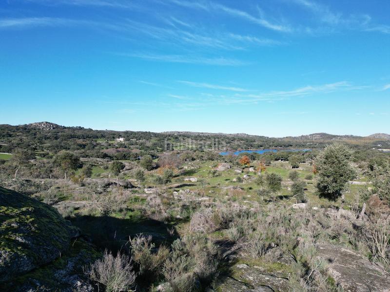 Foto e217947c-e591-4b6f-963c-8af556671fa0. Finca rústica en vía 0 en Valencia de Alcántara