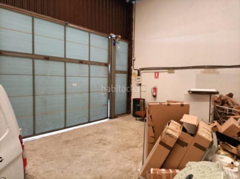 Foto 70e0e789-9bb6-482c-b4dc-b1e296c83521. Nau industrial a Aranguren