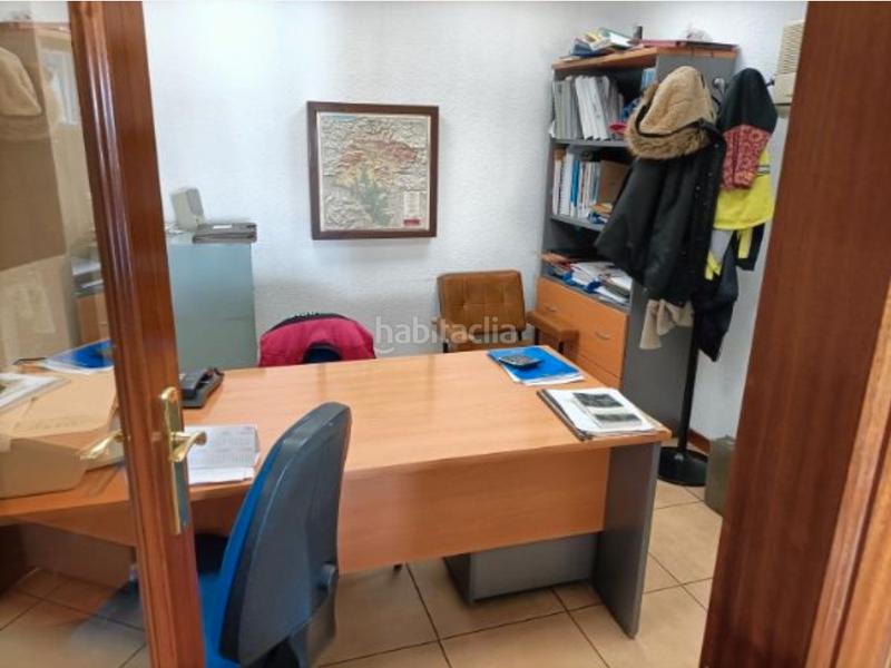 Foto b59bec02-f536-40ec-b964-3d1f837bb37a. Nau industrial a Aranguren