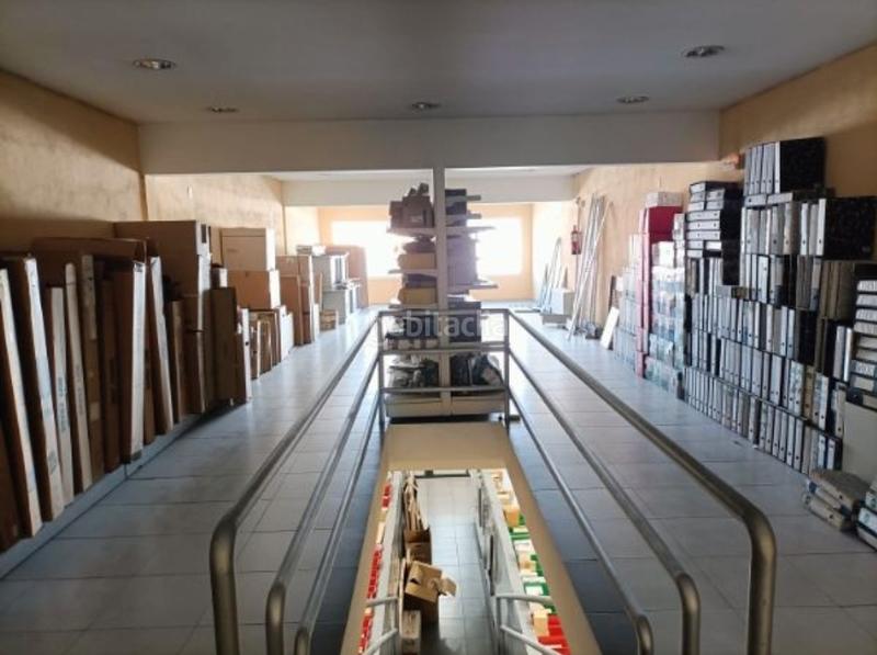 Foto f081096a-4215-4aa5-90bc-fc82563a3ce9. Nau industrial a Aranguren