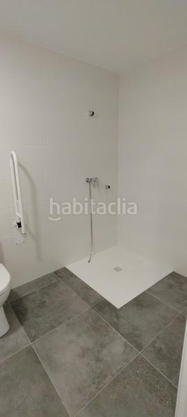 Foto 6cf18b9e-9603-446f-a6c3-aa58c2a32b8b. Location bâtiment à usage industriel dans Ansoáin