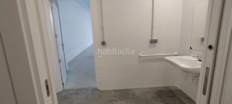 Foto ddb21c2c-6ec2-4c85-b6da-1ff8f37cc831. Location bâtiment à usage industriel dans Ansoáin