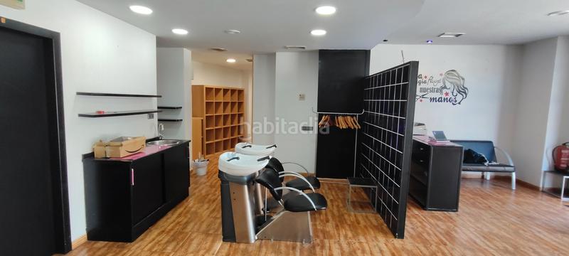 Foto cf8ba110-1f70-4c49-adea-45cb3c1caa36. Local comercial a Rochapea Pamplona / Iruña