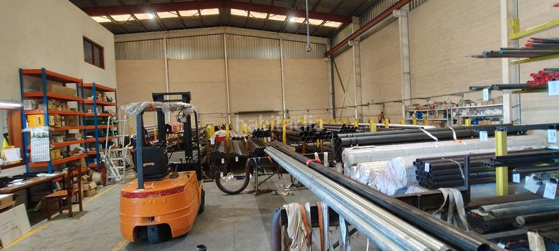 Foto d9cc71b8-5913-480f-8393-3164977f34be. Nave industrial oportunidad se vende nave en polígono talluntxe ii en Noáin (Valle de Elorz)