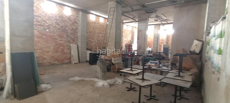 Foto 36126f71-5a4f-429a-bf5f-b3d9ca501daa. Local commercial dans Azpilañaga Pamplona / Iruña