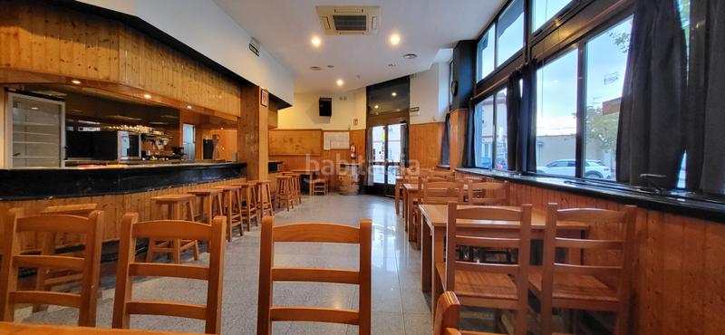 Foto 6d0e5e04-c928-4b90-be28-648c99ad5fd0. Local comercial ocasion se vende bar en la Chantrea en Pamplona / Iruña