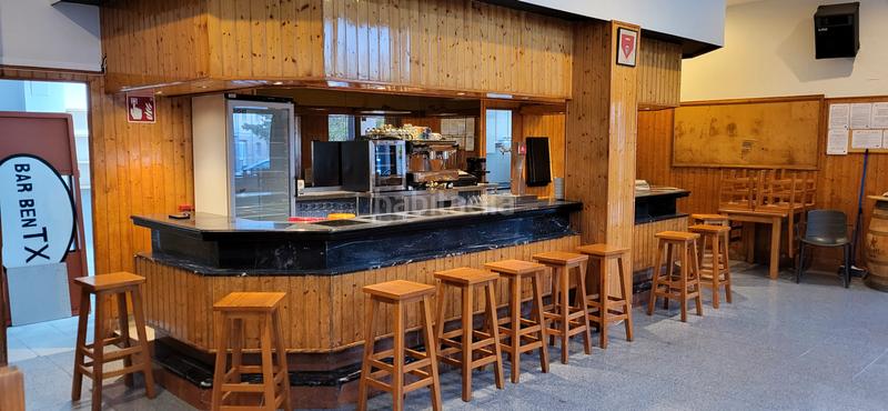 Foto c03b24bb-c2a3-4818-a7f4-9e9421c6a0e8. Local comercial ocasion se vende bar en la Chantrea en Pamplona / Iruña