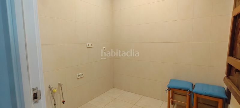 Foto b1247eb1-6f4e-42a7-b59f-7ef98ed3292f. Geschäftsraum in Rochapea Pamplona / Iruña
