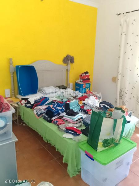 Foto a7085162-75a2-4415-b0cb-67ae05941cea. Casa  de dos plantas en avda. menendez pelayo en Línea de la Concepción (La)