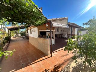 Casa en Fortuna. Casa unifamiliar en urbanizacin el reloj