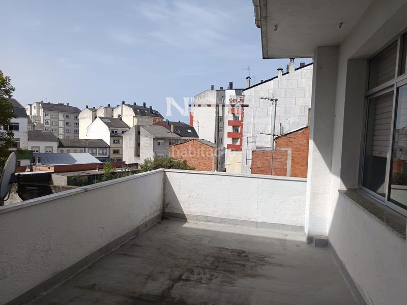 Foto eb3bc362-5bbd-4ff0-a3ee-04ff8adfc017. Lloguer casa amb aparcament a Residencia - Abella Lugo