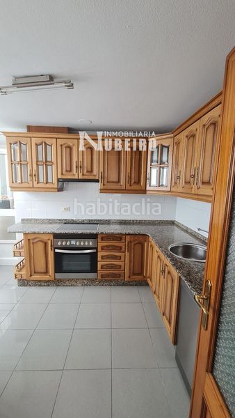 Foto 5ff95a0c-d6b4-49f4-af8e-d94228111e2f. Pis amb calefacció aparcament a A Milagrosa Lugo