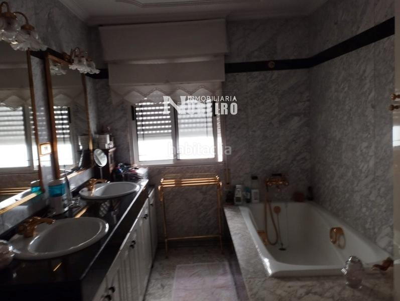 Foto 54fb2f06-f1b1-48b5-9a93-a681906a0bdc. Duplex avec chauffage parking terrasse dans Recatelo - O Carme Lugo