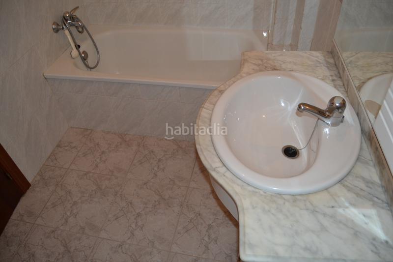 Foto 02674b3b-6b8a-4246-95d1-bed8ac92984a. Haus in calle república argentina 10 in Malpartida de Plasencia