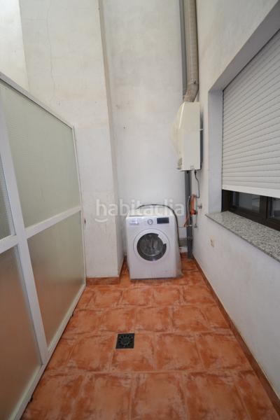 Foto d8636de4-3173-443b-84ef-c142e5e43a46. Haus in calle república argentina 10 in Malpartida de Plasencia