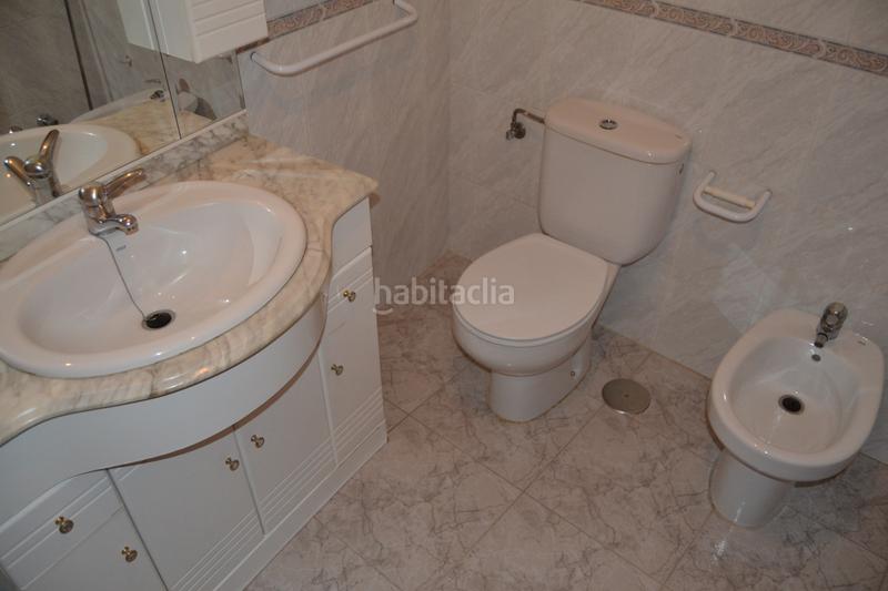 Foto ef28b099-a925-43a7-8184-57a1d37f0ca6. Haus in calle república argentina 10 in Malpartida de Plasencia