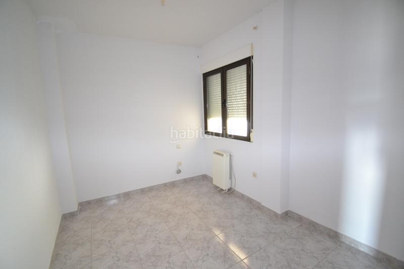 Foto ffff0bf1-fa5c-449a-bf25-3cfaad3a1f04. Haus in calle república argentina 10 in Malpartida de Plasencia