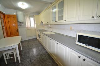 Casa a Calle gran vía 20. Casa en venta en malpartida de plasencia