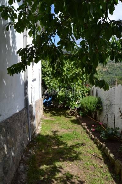 Foto 238d2a7f-d0f0-4021-8506-de6c03b76010. Chalet venta de chalet en valle del jerte en Cabrero