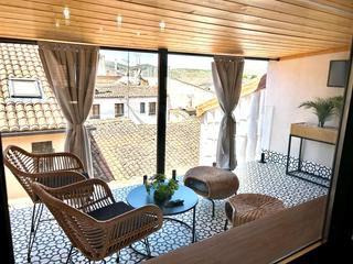 Miete Dachwohnung  Calle pedro isidro. Alquiler de atico zona centro