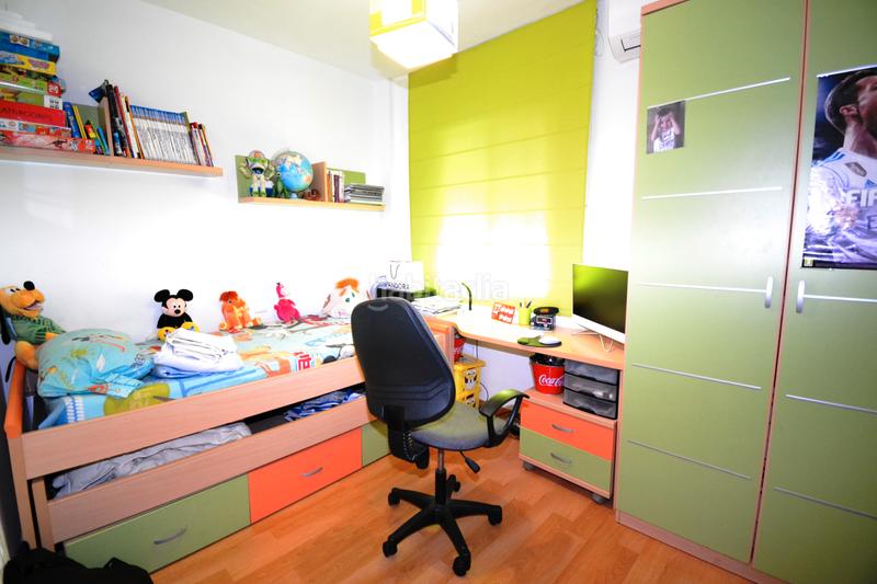 Foto 090258f1-914c-4191-9591-e4e3ac28c809. Flat in calle navaconcejo 17 in Miralvalle - Av. Virgen del Puerto - La Data Plasencia