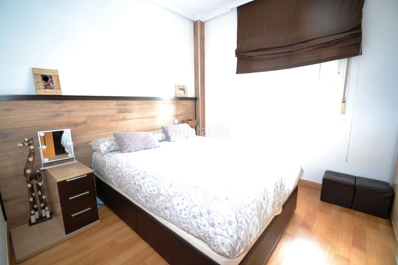 Foto c27f6e45-dd14-496c-9fae-f1da9ac6a975. Flat in calle navaconcejo 17 in Miralvalle - Av. Virgen del Puerto - La Data Plasencia