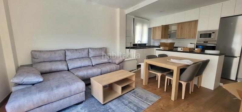 Foto b1e83e4d-b35f-4250-a95c-0b88377fd2b3. Appartamento con riscaldamento parcheggio in Miralvalle - Av. Virgen del Puerto - La Data Plasencia