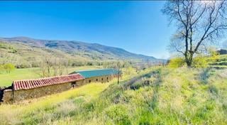 Finca rústica a Casas del Castañar. Finca con vivienda en el paraje de los cachones