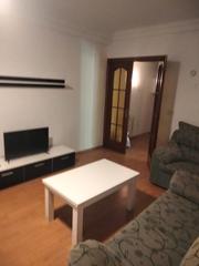 Miete Etagenwohnung in Centro Ciudad. Alquiler de piso zona cuartel de la guardia civil