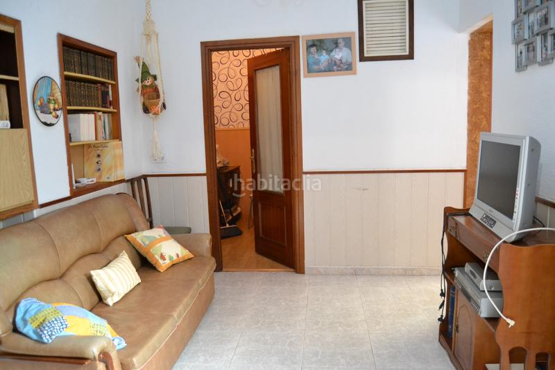 Foto 171e69b3-a736-4ea5-b552-07ffd4859e16. Casa con riscaldamento in Miralvalle - Av. Virgen del Puerto - La Data Plasencia