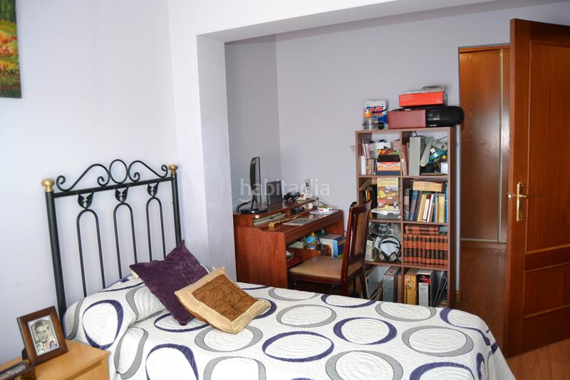 Foto 60c2e755-7427-48e3-92ac-01a2788a23af. Casa con riscaldamento in Miralvalle - Av. Virgen del Puerto - La Data Plasencia