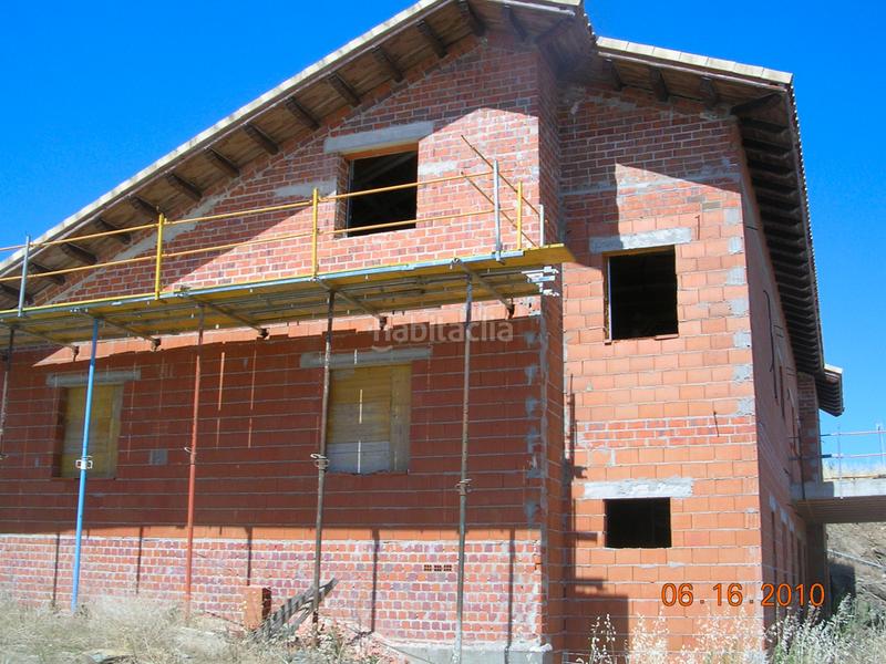 Foto 2bba1347-2ea9-4e2f-92fa-f4015bd07b61. Chalet in Malpartida de Plasencia