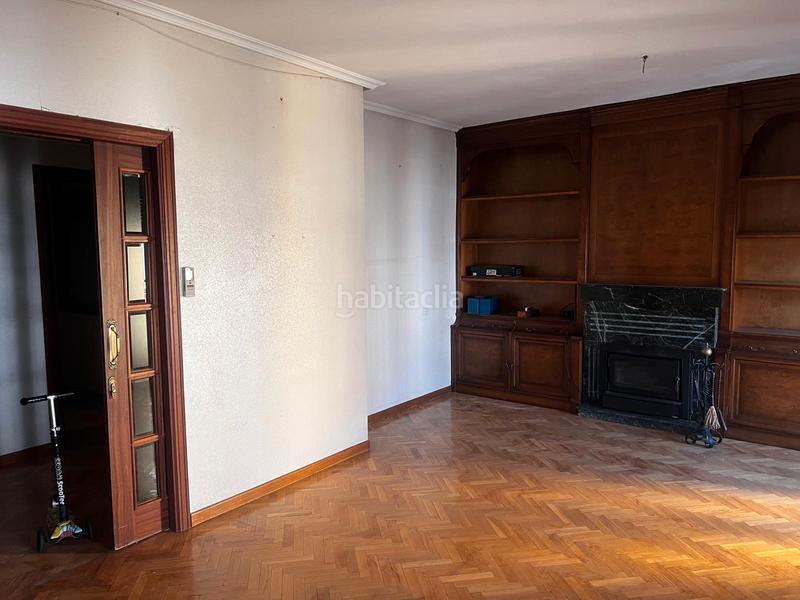Foto f427fb8c-a7c8-43b8-bfe2-9cbd4f9d35e7. Flat with fireplace heating in Centro Ciudad Plasencia