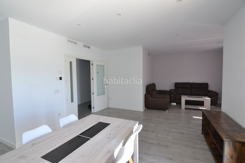 Foto 15cb752d-fad1-4147-b6ff-4204c8334b89. Pis amb calefacció aparcament a Miralvalle - Av. Virgen del Puerto - La Data Plasencia