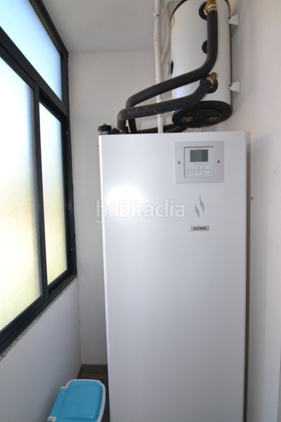 Foto 98b17363-20ec-466c-8bfd-7aaf492e923d. Pis amb calefacció aparcament a Miralvalle - Av. Virgen del Puerto - La Data Plasencia