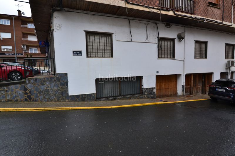 Foto df81f234-a9de-46c9-80fa-a159b2312bd5. Business premise in avenida alcalde josé luis ibáñez pastor 28 in Malpartida de Plasencia