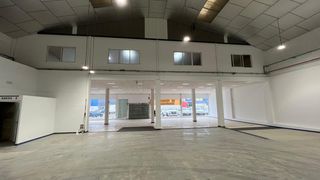 Lloguer Nau industrial a Avenida martín palomino 78. Nave industrial en alquiler en plasencia