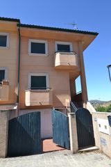 Rent Towny house in Los Pinos - El Pilar. Alquiler de casa zona berrocal
