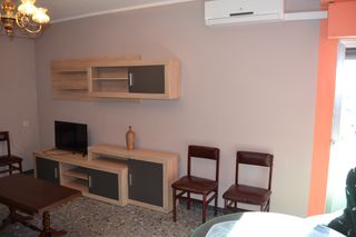 Location Appartement  Avenida de la constitución. Alquiler de piso zona san gregorio