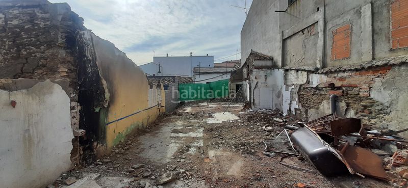 Foto 7e2c69ea-b98f-4b28-8303-62b8bd909b64. Residential plot in calle lope de vega 27 in Malpartida de Plasencia