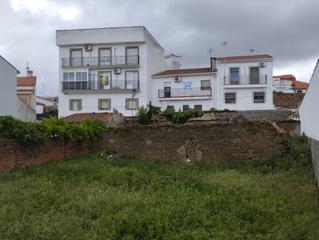 Terrain résidentiel à Calle bulevares 3. Solar en venta en malpartida de plasencia