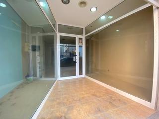 Local Comercial a Clara campoamor 1. Haz realidad tu sueño de negocio en castellón!