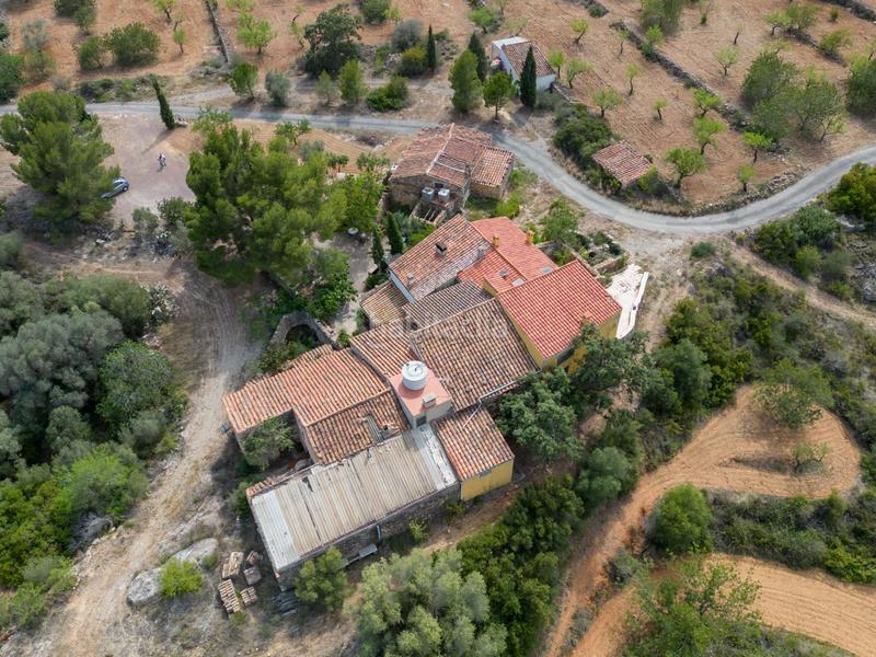 Foto 455e9236-9397-4178-97a1-524824bb0b30. Mas dans polígono 33 parcela 302 dans Coves de Vinromà (les)