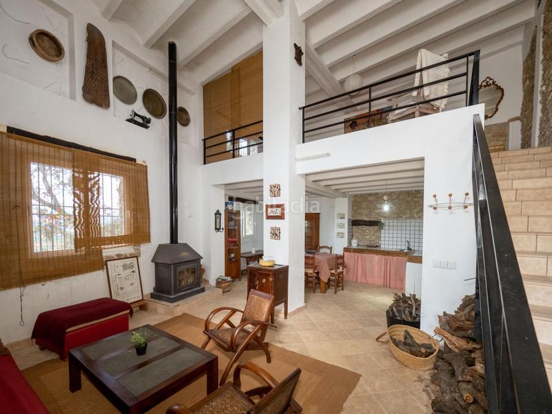 Foto 5e7792fb-a32b-4fe0-bfc1-50719f6e44ab. Mas dans polígono 33 parcela 302 dans Coves de Vinromà (les)