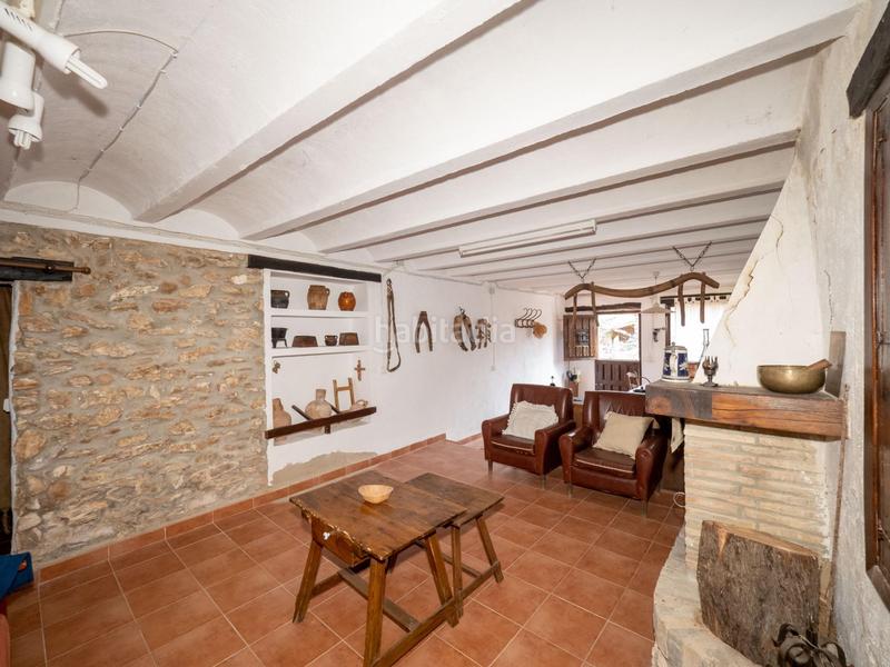 Foto ad9599d9-0b66-4ca5-bf86-6c733b7689dc. Mas dans polígono 33 parcela 302 dans Coves de Vinromà (les)